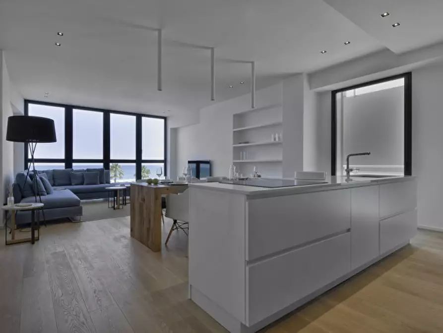 Immagine 1 di Appartamento in vendita  in VIA MONTE GALLO a Padova