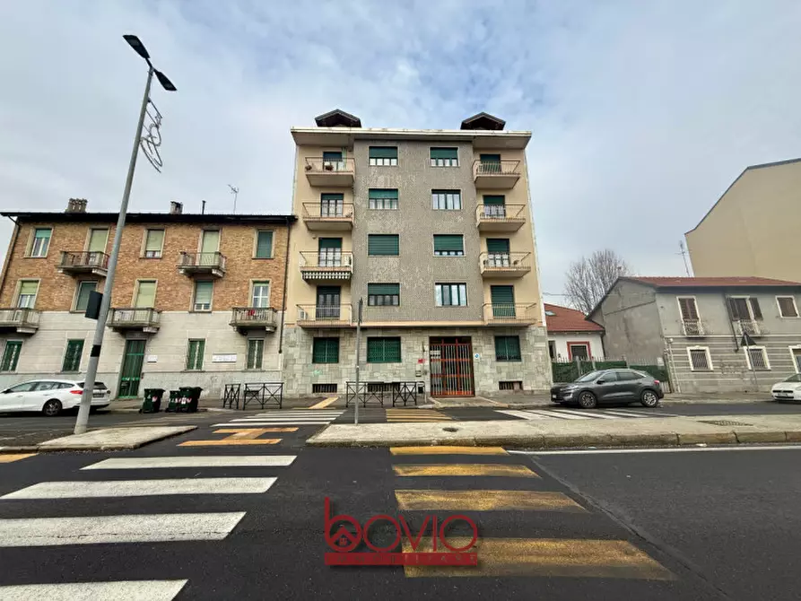 Immagine 3 di Appartamento in vendita  in STRADA SAN MAURO 21 a Torino