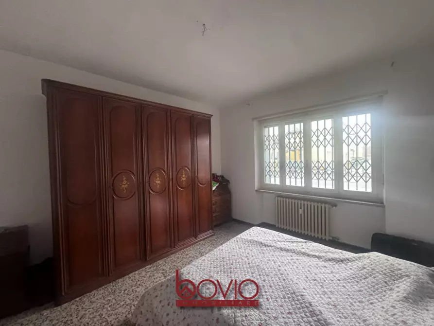 Immagine 11 di Appartamento in vendita  in STRADA SAN MAURO 21 a Torino