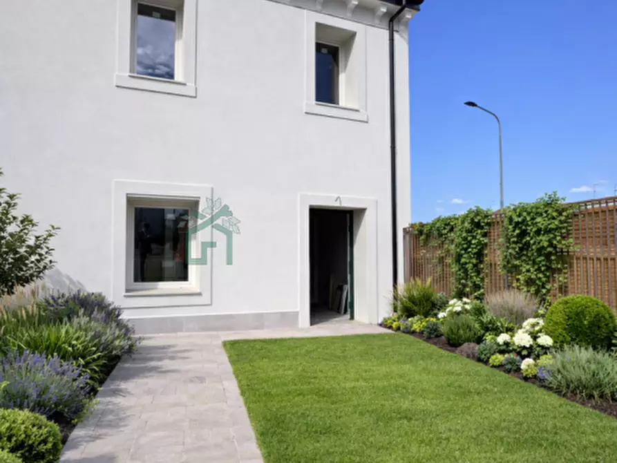 Immagine 1 di Villetta a schiera in vendita  in Viale della Stazione a Caldiero