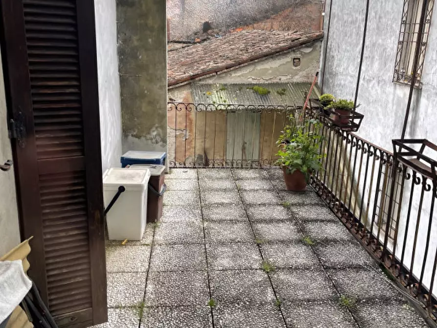 Immagine 19 di Palazzo in vendita  a Suzzara