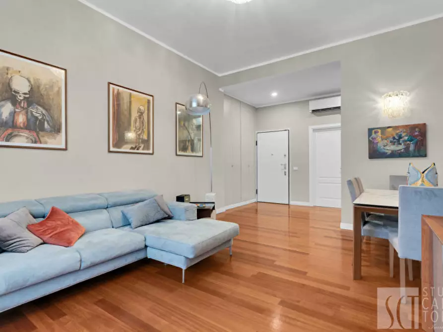 Immagine 2 di Appartamento in vendita  in Via Giovanni Boccacio, 15a a Milano