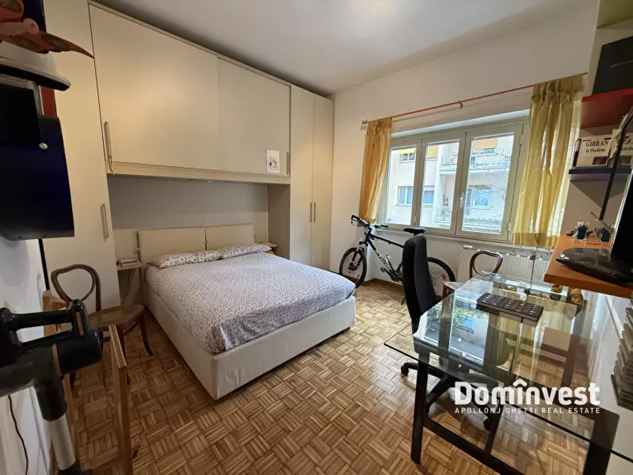 Immagine 4 di Appartamento in vendita  in Via Maffeo Pantaleoni a Roma