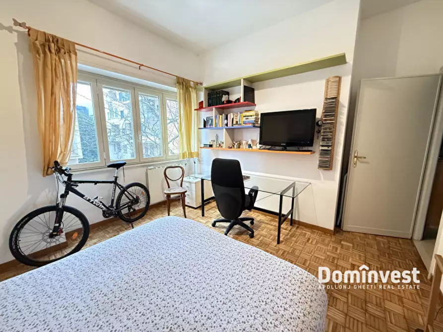 Immagine 5 di Appartamento in vendita  in Via Maffeo Pantaleoni a Roma