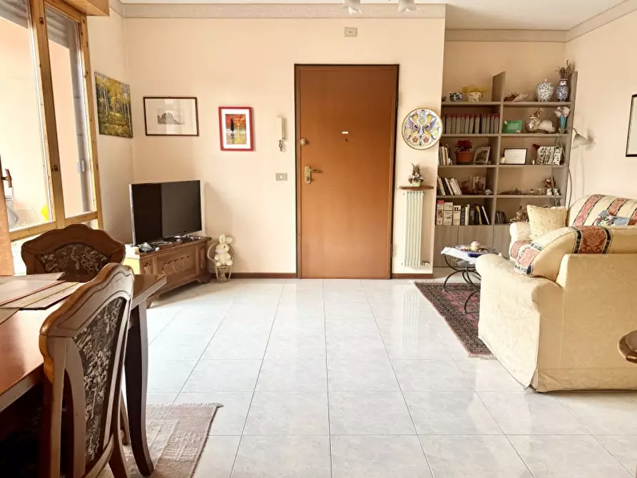 Immagine 4 di Appartamento in vendita  in Via Italo e Giulio Clerici a Parma