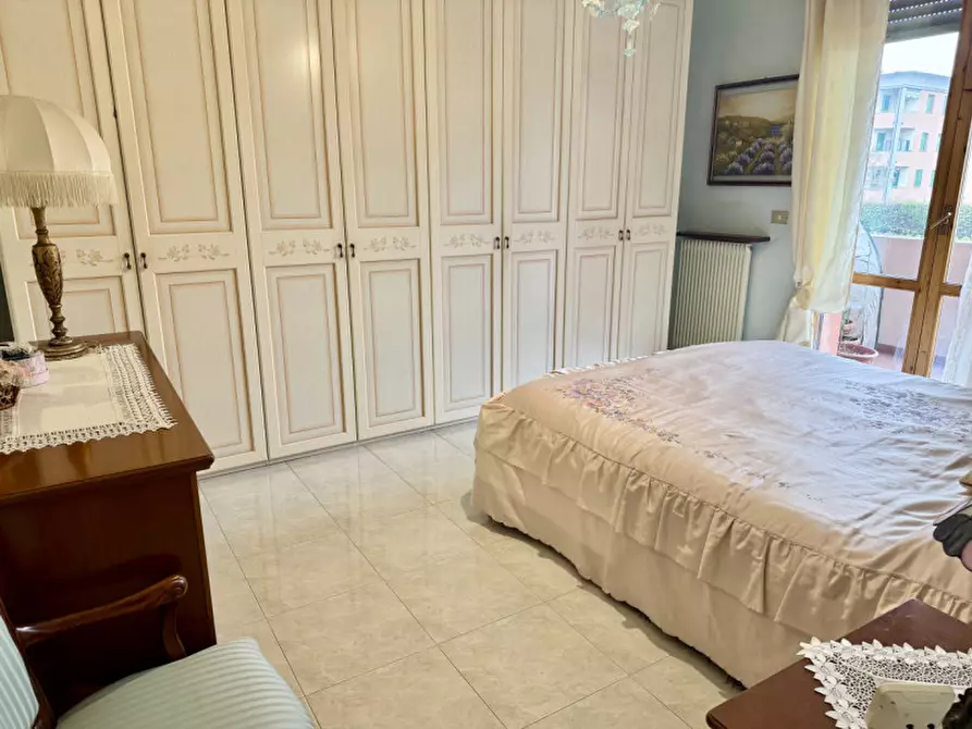 Immagine 16 di Appartamento in vendita  in Via Italo e Giulio Clerici a Parma