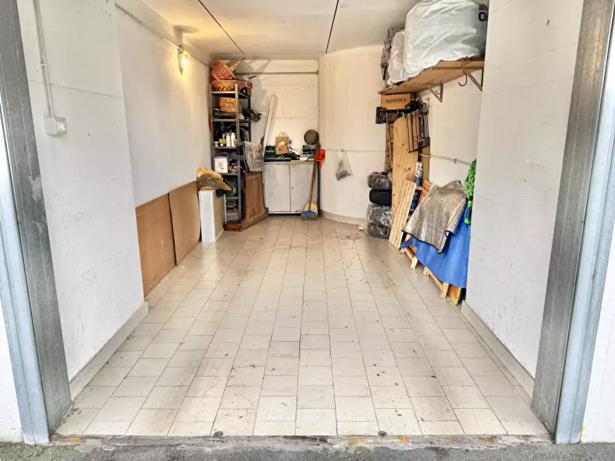 Immagine 36 di Appartamento in vendita  in Via Italo e Giulio Clerici a Parma