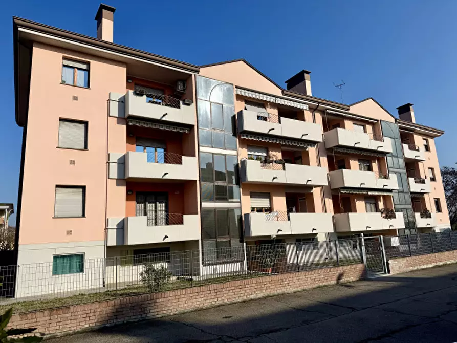 Immagine 38 di Appartamento in vendita  in Via Italo e Giulio Clerici a Parma