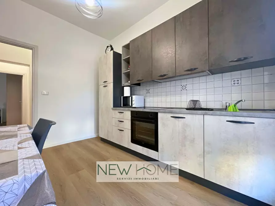 Immagine 6 di Camera in affitto  in Via Adria a Verona