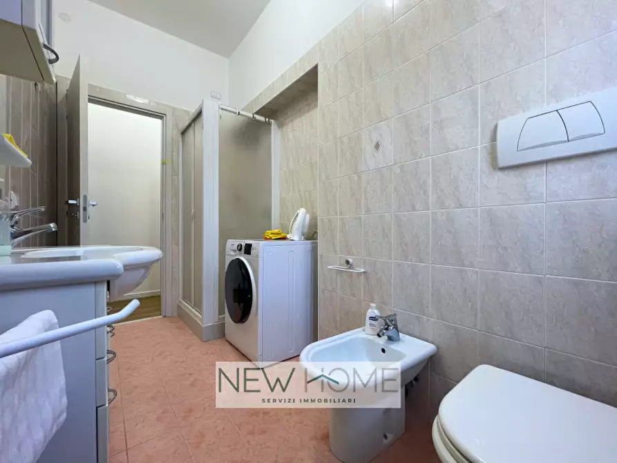 Immagine 11 di Camera in affitto  in Via Adria a Verona