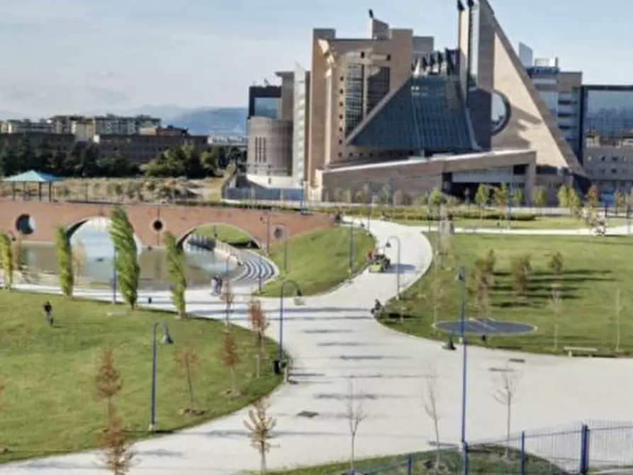 Immagine 3 di Negozio in affitto  in VIA DI NOVOLI a Firenze