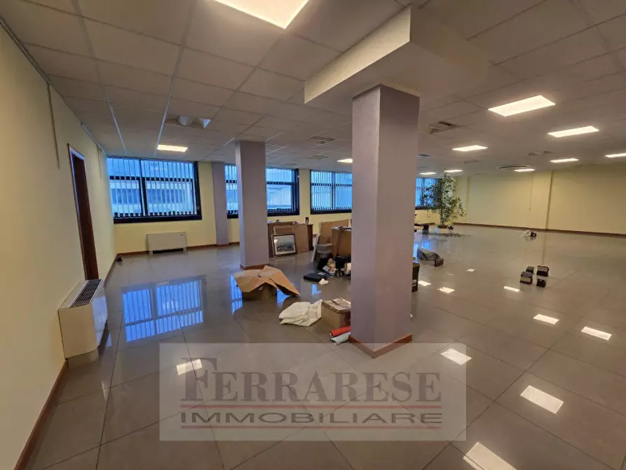 Immagine 8 di Ufficio in affitto  in via sesta strada a Padova