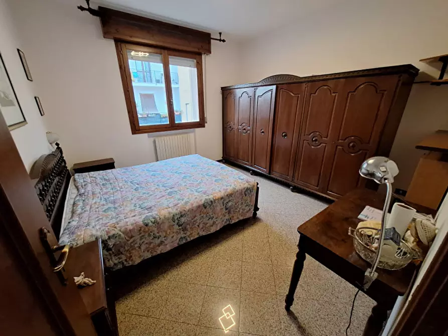 Immagine 9 di Camera in affitto  in via Pegli a Modena