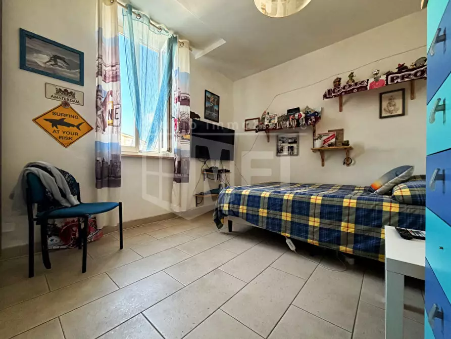 Immagine 15 di Appartamento in vendita  in via aurelio nicolodi a Livorno