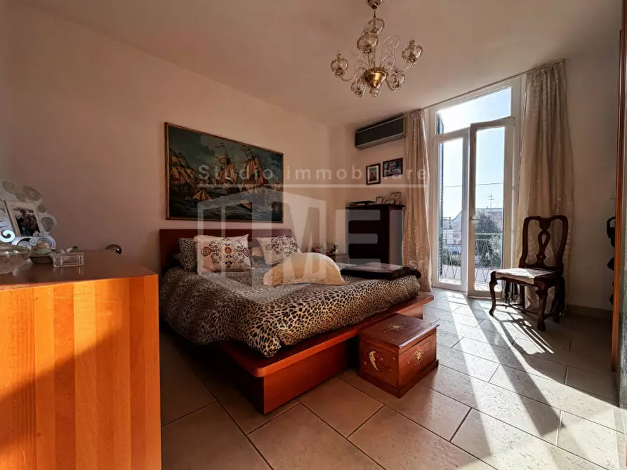 Immagine 18 di Appartamento in vendita  in via aurelio nicolodi a Livorno