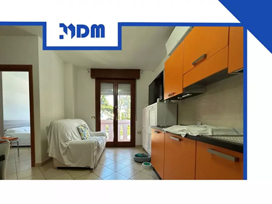 Immagine 1 di Appartamento in vendita  in Via dei Salici a Rosolina