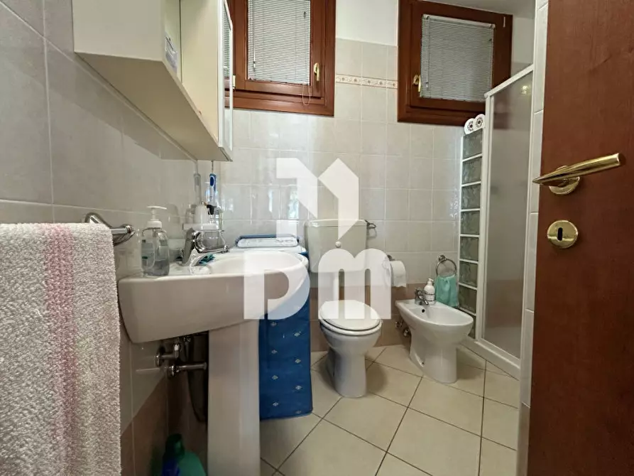 Immagine 12 di Appartamento in vendita  in Via dei Salici a Rosolina