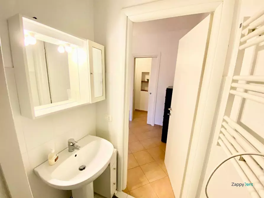 Immagine 8 di Appartamento in affitto  in Via Luigi Canonica, 37 a Milano