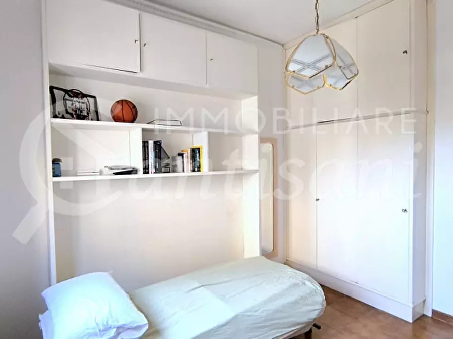 Immagine 5 di Camera in affitto  in Via Santo Stefano in Pane a Firenze