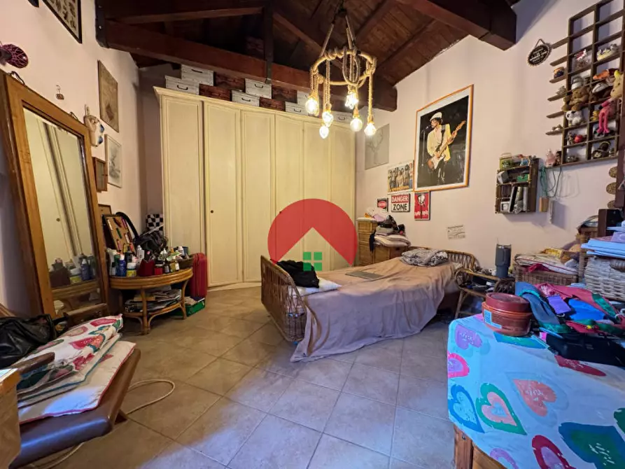 Immagine 15 di Casa indipendente in vendita  in Via Fiorentini a Matera