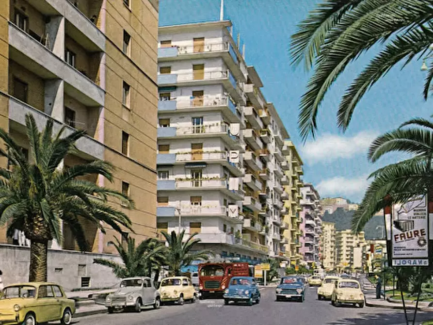 Immagine 1 di Appartamento in affitto  in Viale Maria Bakunin a Napoli