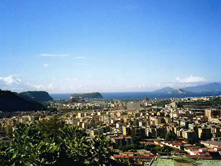 Immagine 7 di Appartamento in affitto  in Viale Maria Bakunin a Napoli