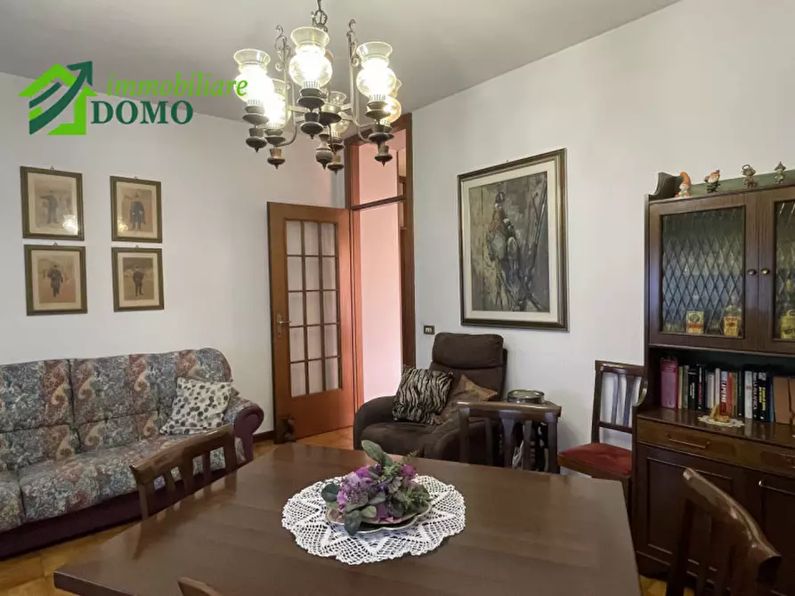 Immagine 10 di Appartamento in vendita  in schio a Schio