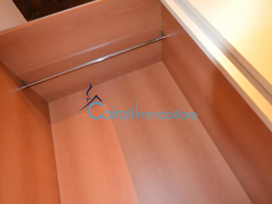 Immagine 13 di Appartamento in affitto  a Pavia