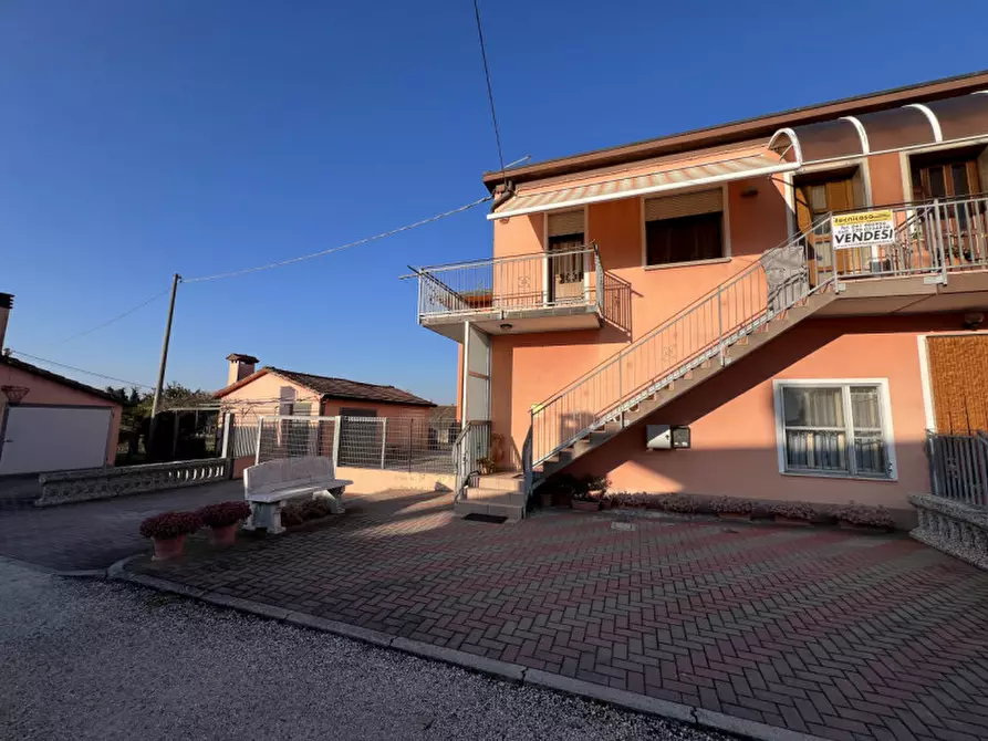 Immagine 1 di Appartamento in vendita  in Strada Statale 309 Romea, 11 a Chioggia