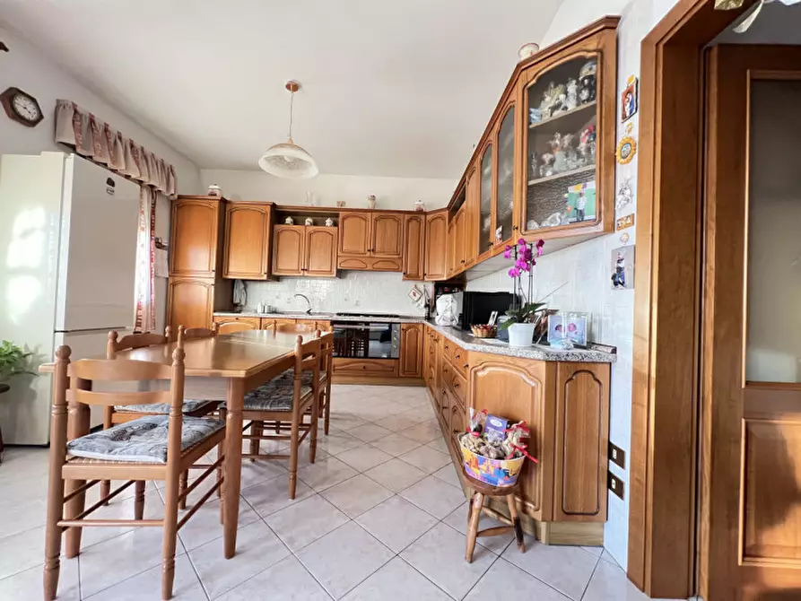 Immagine 13 di Appartamento in vendita  in Strada Statale 309 Romea, 11 a Chioggia