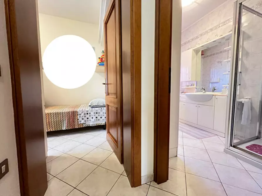 Immagine 24 di Appartamento in vendita  in Strada Statale 309 Romea, 11 a Chioggia