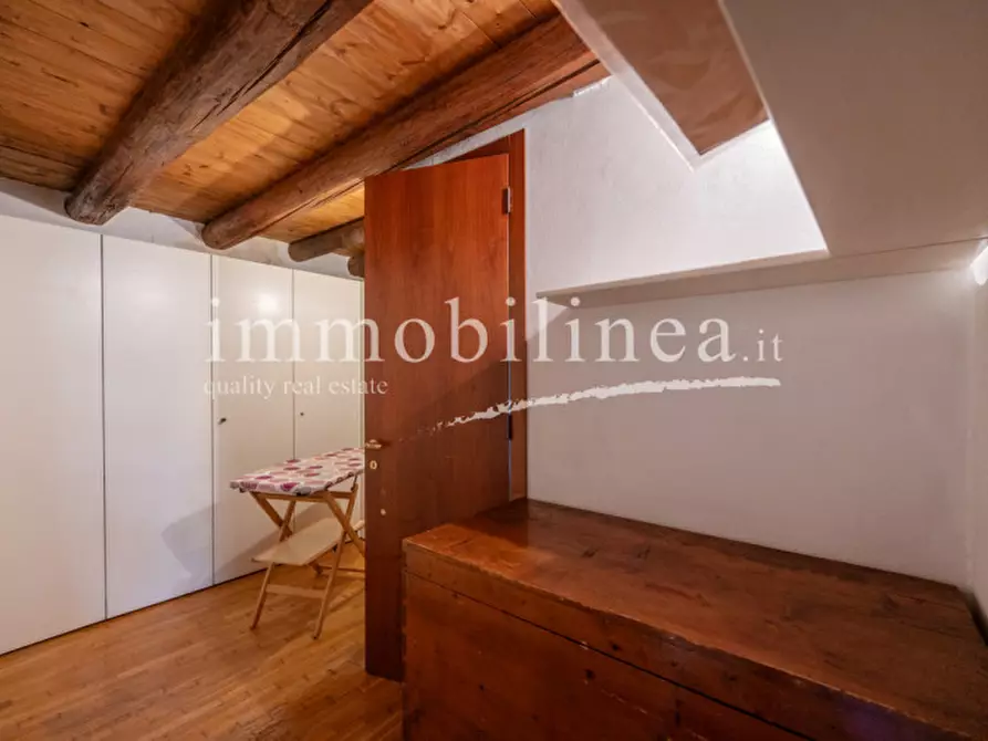 Immagine 14 di Palazzo in vendita  in Via Porta San Zeno a Lazise