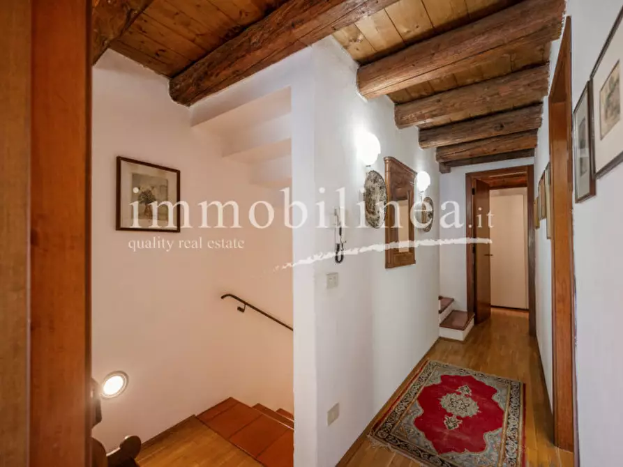 Immagine 16 di Palazzo in vendita  in Via Porta San Zeno a Lazise