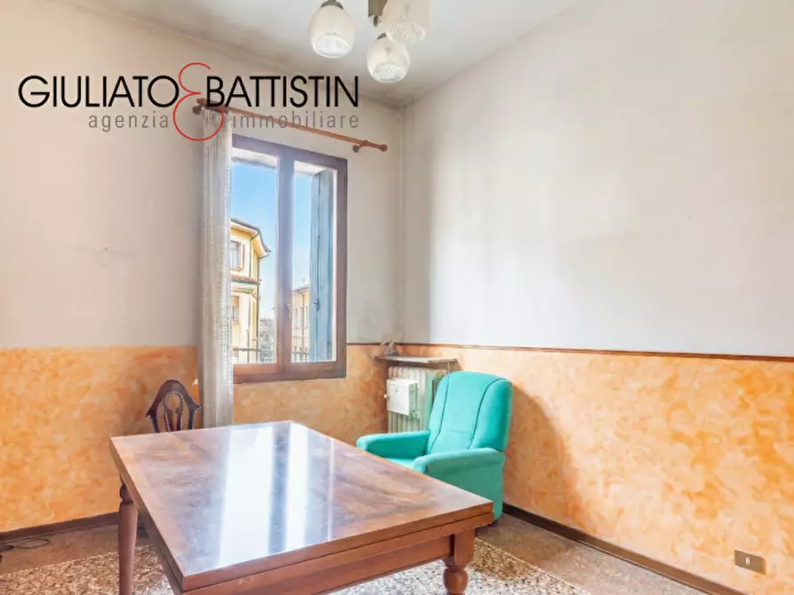 Immagine 2 di Appartamento in vendita  in Contrà S. Marco a Vicenza