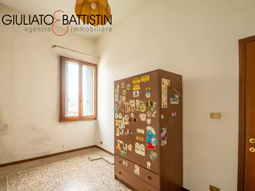 Immagine 10 di Appartamento in vendita  in Contrà S. Marco a Vicenza