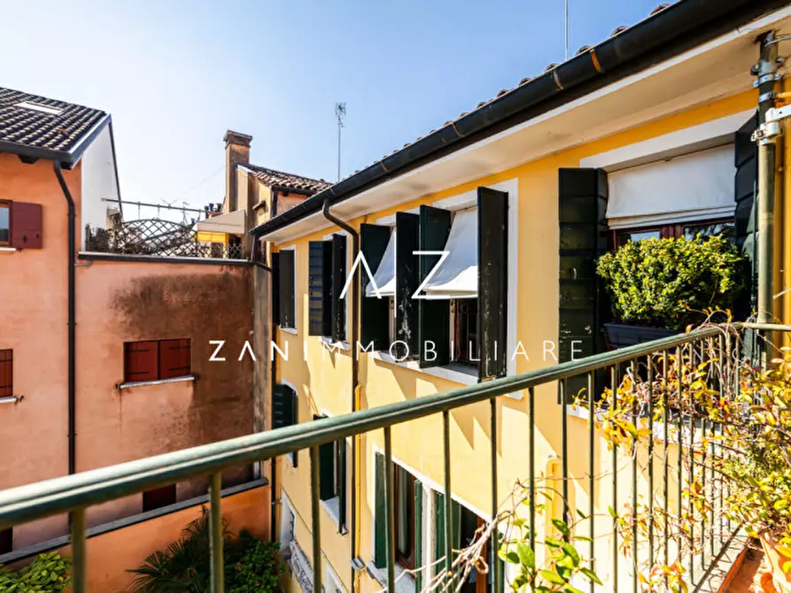 Immagine 22 di Attico in vendita  in Via Bastia Vecchia a Castelfranco Veneto