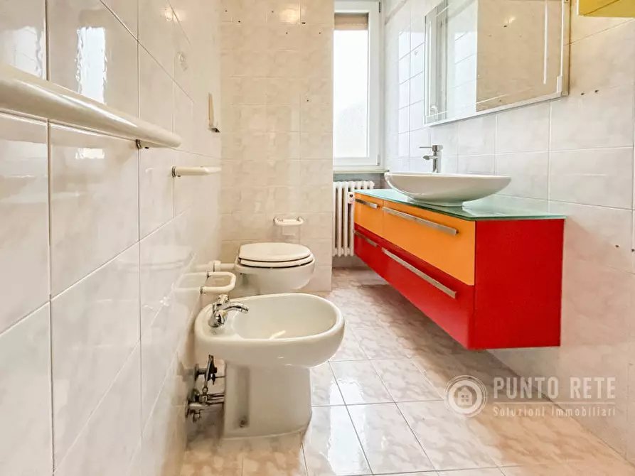 Immagine 19 di Appartamento in vendita  in Via Delle Pietre a Verona