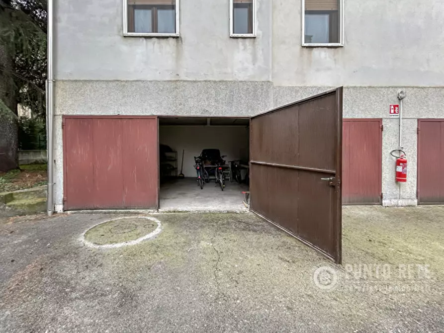 Immagine 27 di Appartamento in vendita  in Via Delle Pietre a Verona