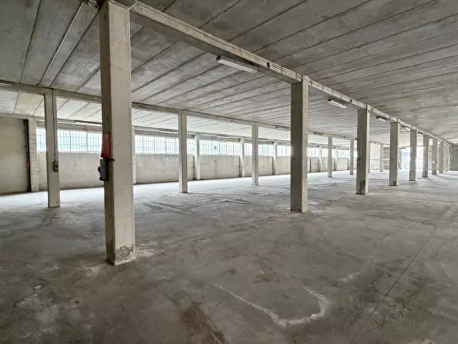 Immagine 6 di Capannone industriale in vendita  in VIA SACCO E VANZETTI a Ancona