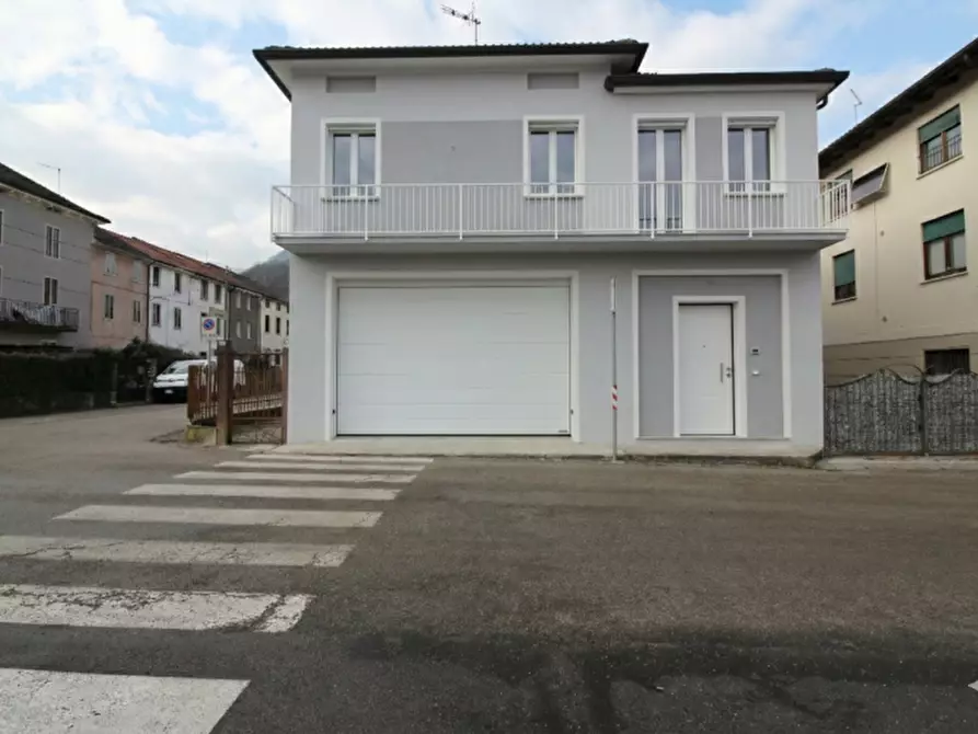 Immagine 4 di Casa indipendente in vendita  in Via Lanificio Rossi 8 a Torrebelvicino