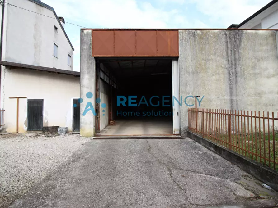 Immagine 8 di Casa indipendente in vendita  in Via Lanificio Rossi 8 a Torrebelvicino