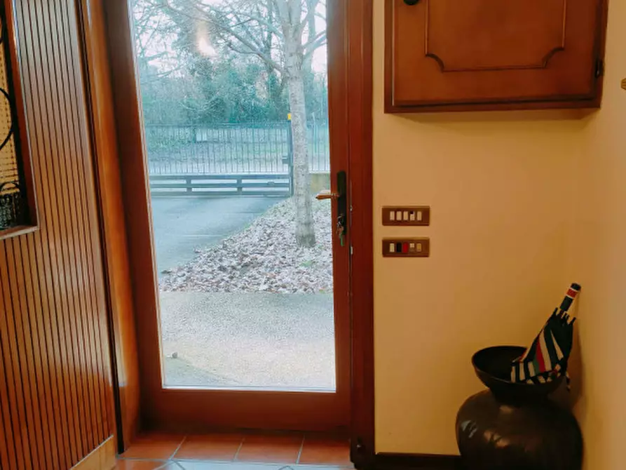 Immagine 11 di Casa bifamiliare in vendita  in Via Marconi a Noventa Padovana