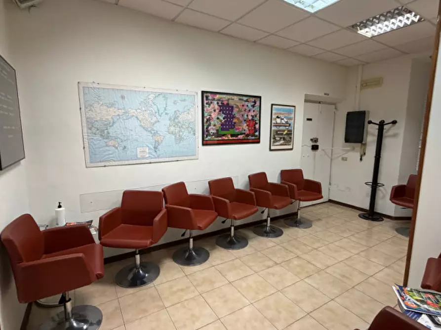 Immagine 2 di Ufficio in affitto  in CORSO MATTEOTTI ANCONA a Ancona
