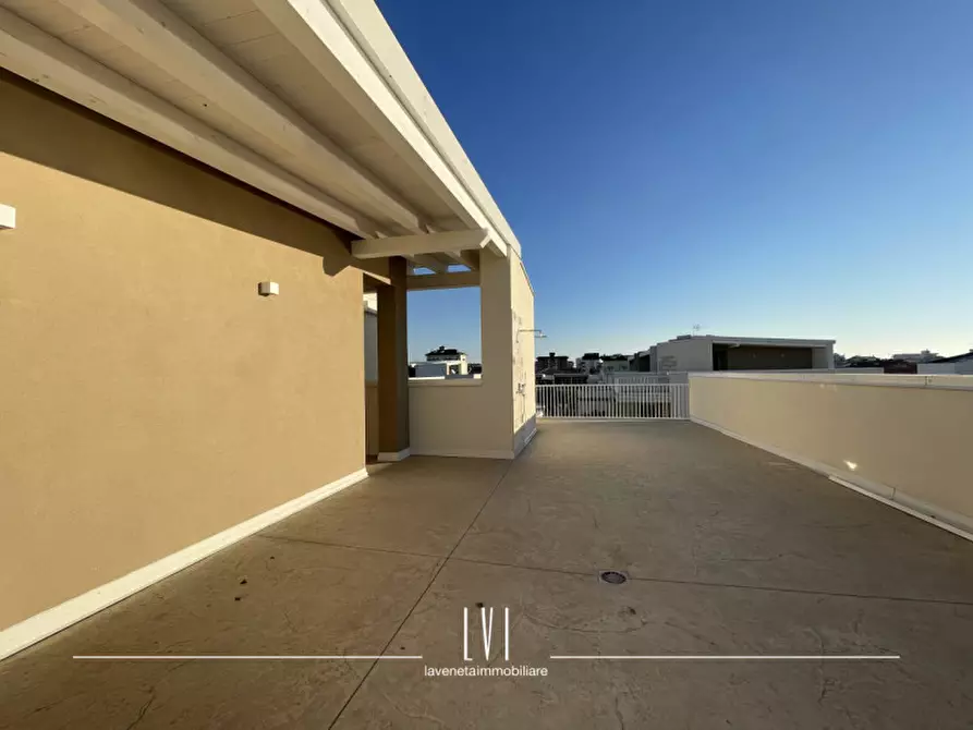 Immagine 12 di Attico in vendita  a Jesolo