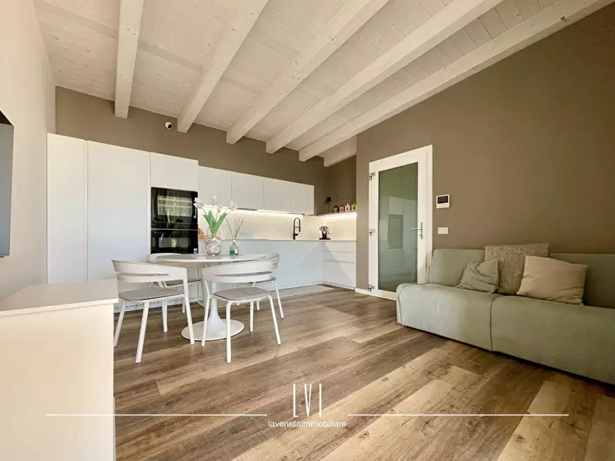 Immagine 17 di Attico in vendita  a Jesolo