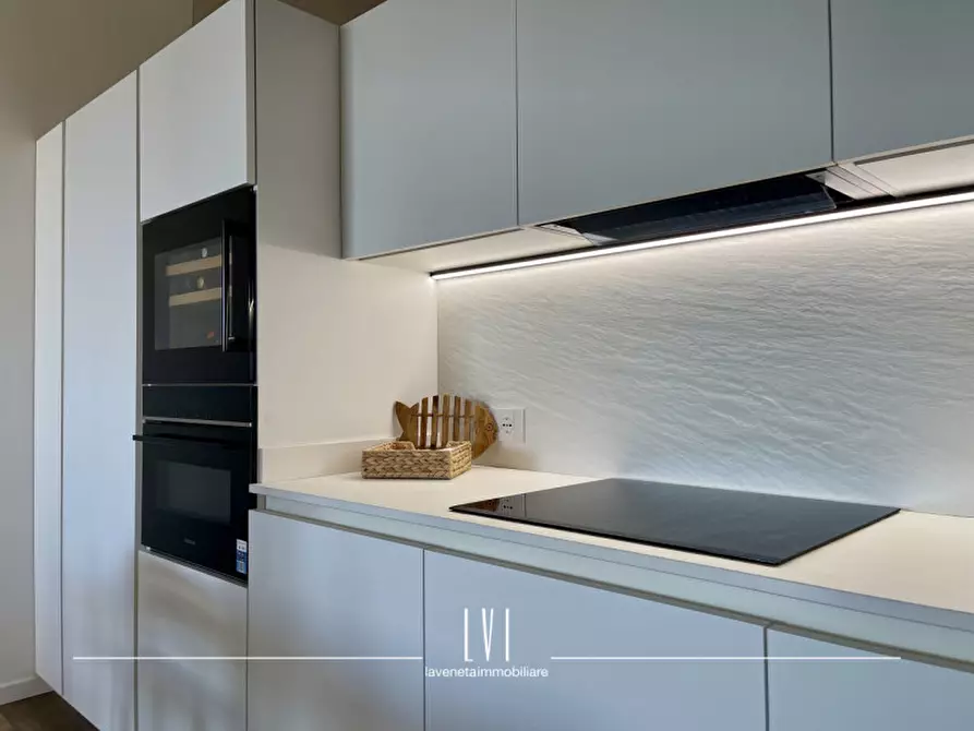 Immagine 19 di Attico in vendita  a Jesolo