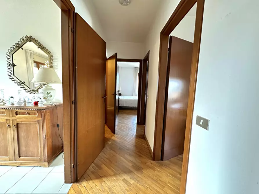 Immagine 8 di Appartamento in vendita  a Perugia