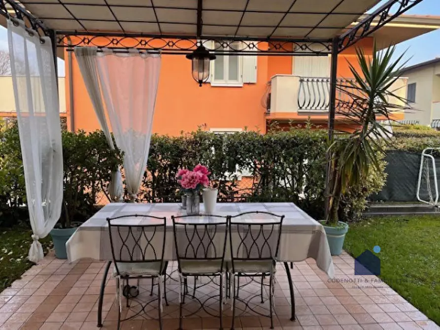 Immagine 12 di Appartamento in vendita  in Via Olga e Giulio Pluda a Castenedolo