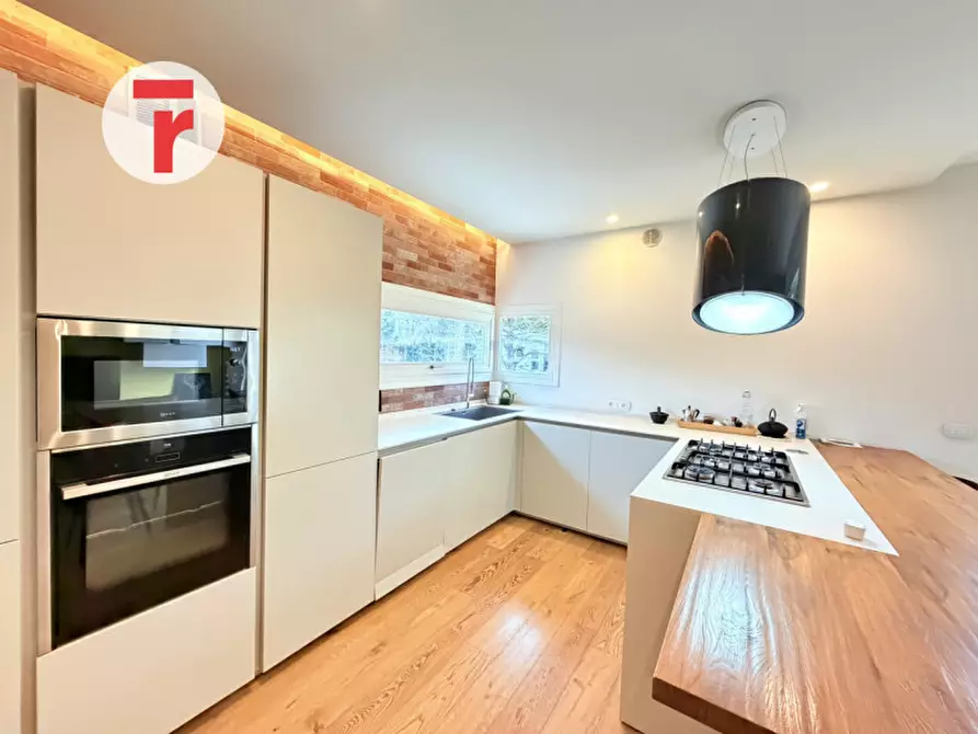 Immagine 4 di Casa trifamiliare in vendita  in Via Salvo D'Acquisto a Noventa Padovana