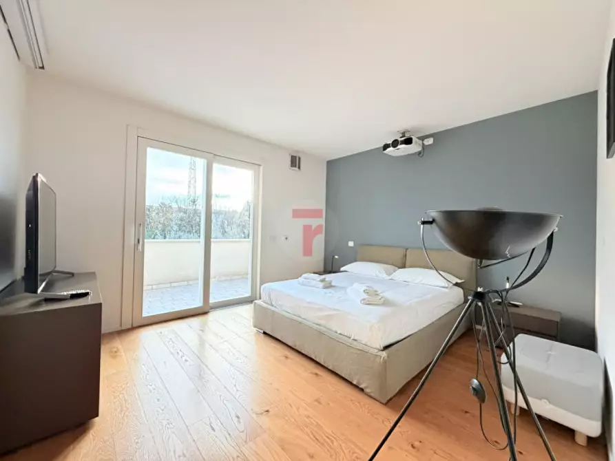 Immagine 14 di Casa trifamiliare in vendita  in Via Normandia a Padova